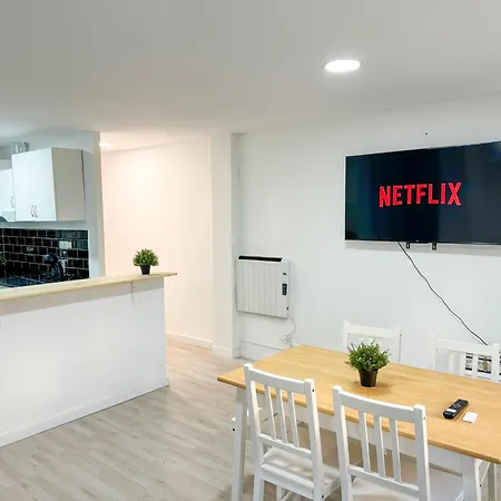 Madrina Del Pilar - Turistea * Zaragoza